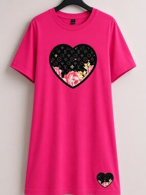 Hot Pink Heart Graphic T Shirt Dress